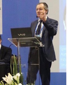 Dr. Marcelo Zanini ministra aula sobre rinoplastia no Congresso Brasileiro de ORL e Cirurgia Cérvico Facial